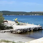 By The Sea - 8219 Pašman