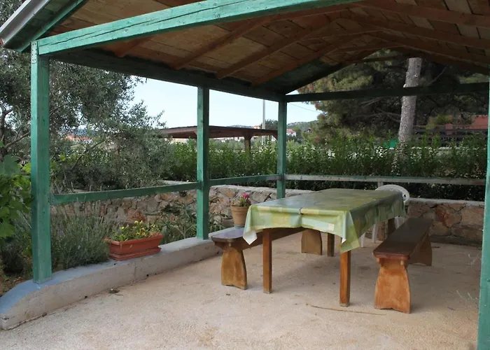 By The Sea - 8219 Apartment Pasman